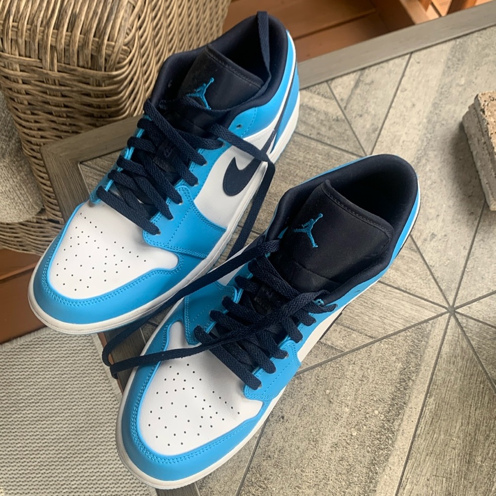 Nike Air men’s Size 12